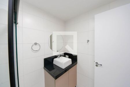 Banheiro de apartamento à venda com 1 quarto, 32m² em Jardim Independência, São Paulo