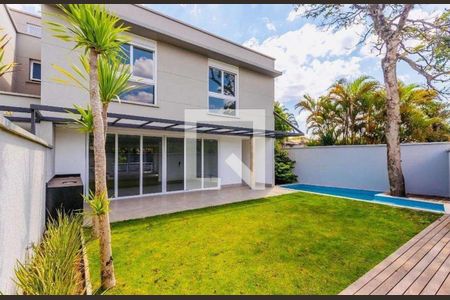 Casa de Condomínio à venda com 4 quartos, 424m² em Jardim Cordeiro, São Paulo