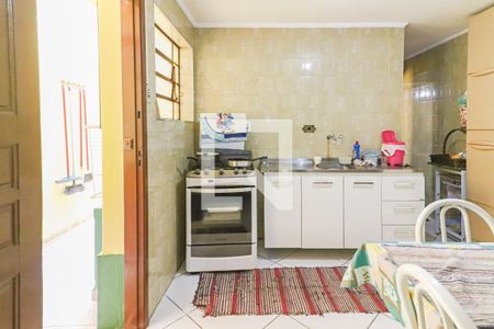 Casa à venda com 146m², 3 quartos e 2 vagas Casa à venda com 146m², 3 quartos e 2 vagasCozinha