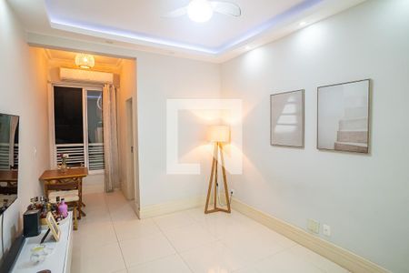 Sala de apartamento para alugar com 1 quarto, 60m² em Catete, Rio de Janeiro