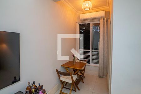 Sala de apartamento para alugar com 1 quarto, 60m² em Catete, Rio de Janeiro