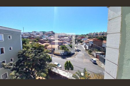 Vista da Sala  de apartamento à venda com 2 quartos, 45m² em Loteamento Parque São Martinho, Campinas