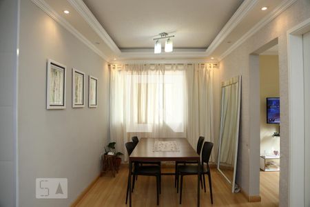 Apartamento para alugar com 3 quartos, 60m² em Parque Pinheiros, Taboão da Serra