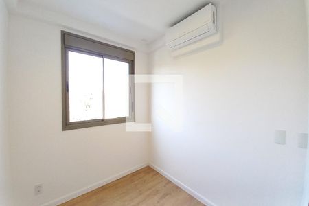 Quarto 1 - Suíte  de apartamento para alugar com 2 quartos, 73m² em Jardim Itamarati, Campinas