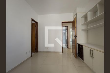 Apartamento para alugar com 100m², 2 quartos e 1 vaga Apartamento para alugar com 100m², 2 quartos e 1 vagaQuarto 2 - Suíte