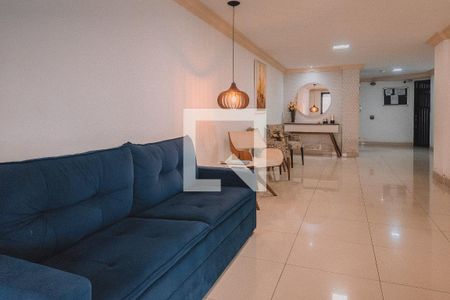 Apartamento para alugar com 100m², 2 quartos e 1 vaga Apartamento para alugar com 100m², 2 quartos e 1 vagaHall