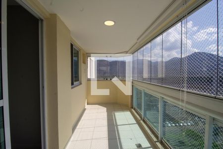 Varanda de apartamento para alugar com 3 quartos, 170m² em Recreio dos Bandeirantes, Rio de Janeiro