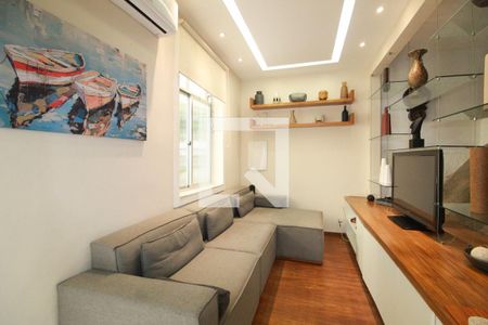 Sala de apartamento à venda com 1 quarto, 70m² em Copacabana, Rio de Janeiro