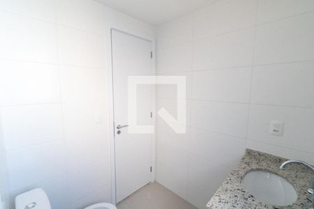 Banheiro da Suíte de apartamento à venda com 2 quartos, 48m² em Vila Guarani (z Sul), São Paulo