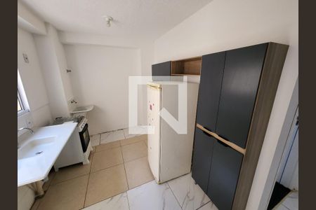 Cozinha de apartamento para alugar com 2 quartos, 39m² em Chácaras Assay, Hortolândia