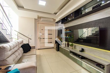 Sala de casa à venda com 3 quartos, 174m² em Estância Velha, Canoas