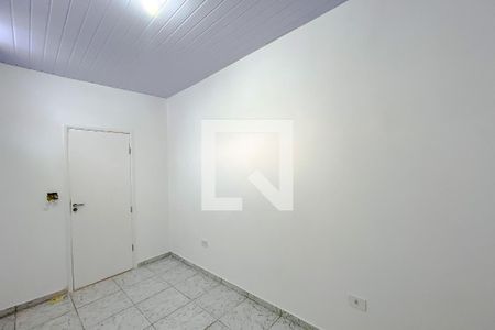 Quarto 1 de casa para alugar com 1 quarto, 40m² em Parque Sevilha, São Paulo