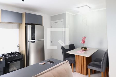 Sala de apartamento para alugar com 2 quartos, 41m² em Sumaré, Alvorada