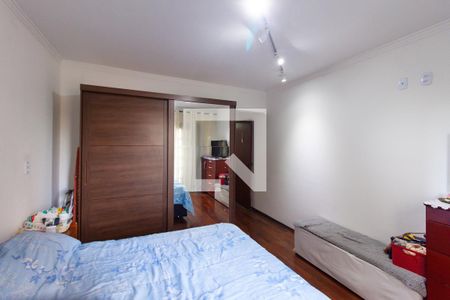 Quarto Suíte de casa à venda com 3 quartos, 300m² em Jardim Avelino, São Paulo