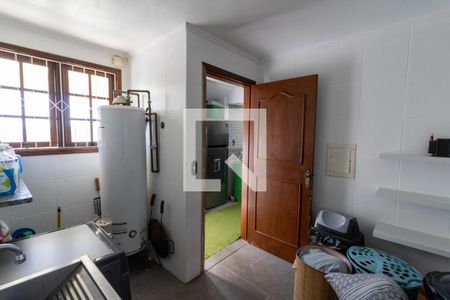 Casa à venda com 314m², 3 quartos e 3 vagas Casa à venda com 314m², 3 quartos e 3 vagasÁrea de Serviço