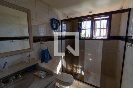 Casa à venda com 314m², 3 quartos e 3 vagas Casa à venda com 314m², 3 quartos e 3 vagasBanheiro 1