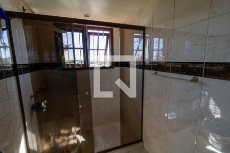 Casa à venda com 314m², 3 quartos e 3 vagas Casa à venda com 314m², 3 quartos e 3 vagasBanheiro 1