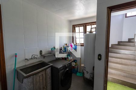 Casa à venda com 314m², 3 quartos e 3 vagas Casa à venda com 314m², 3 quartos e 3 vagasÁrea de Serviço