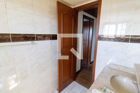 Casa à venda com 314m², 3 quartos e 3 vagas Casa à venda com 314m², 3 quartos e 3 vagasBanheiro 1