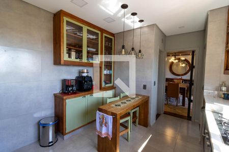 Casa à venda com 314m², 3 quartos e 3 vagas Casa à venda com 314m², 3 quartos e 3 vagasCozinha