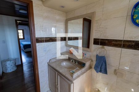 Casa à venda com 314m², 3 quartos e 3 vagas Casa à venda com 314m², 3 quartos e 3 vagasBanheiro 1