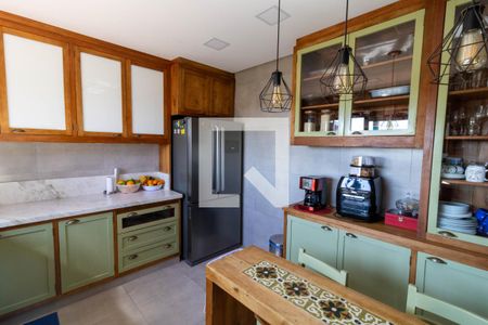 Casa à venda com 314m², 3 quartos e 3 vagas Casa à venda com 314m², 3 quartos e 3 vagasCozinha