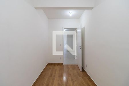 Quarto de apartamento para alugar com 2 quartos, 54m² em Parque Santa Luzia, Barueri