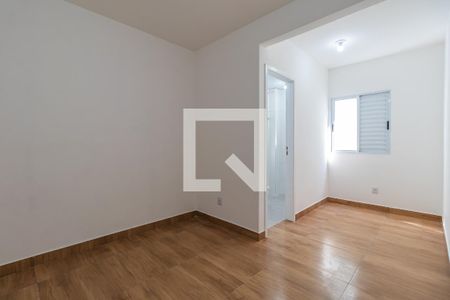 Suíte de apartamento para alugar com 2 quartos, 54m² em Parque Santa Luzia, Barueri