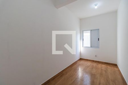 Quarto 1 de apartamento para alugar com 2 quartos, 54m² em Parque Santa Luzia, Barueri