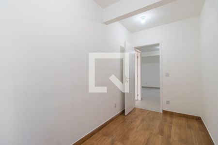 Quarto 1 de apartamento para alugar com 2 quartos, 54m² em Parque Santa Luzia, Barueri