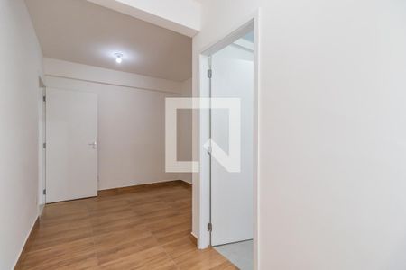 Quarto 2 de apartamento para alugar com 2 quartos, 54m² em Parque Santa Luzia, Barueri