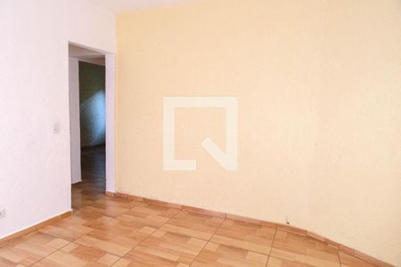 Sala de casa de condomínio para alugar com 2 quartos, 90m² em Jardim Vila Galvao, Guarulhos