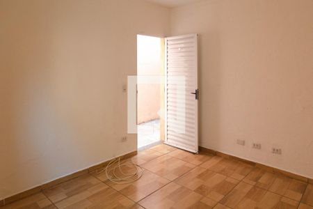 Sala de casa de condomínio para alugar com 2 quartos, 90m² em Jardim Vila Galvao, Guarulhos