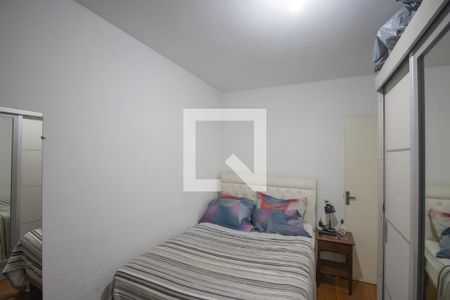 Quarto 2 de apartamento para alugar com 2 quartos, 67m² em Colubandê, São Gonçalo