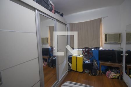 Quarto 2 de apartamento para alugar com 2 quartos, 67m² em Colubandê, São Gonçalo