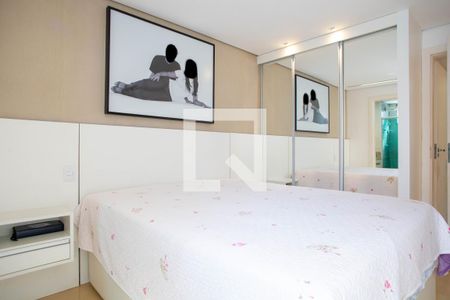 Suíte de apartamento à venda com 3 quartos, 90m² em Sagrada Família, Belo Horizonte