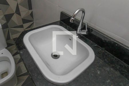 Lavabo de casa à venda com 3 quartos, 100m² em Jardim Santa Adélia, São Paulo