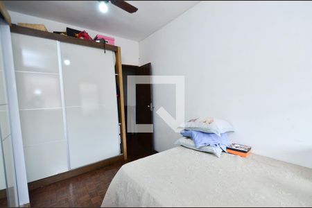 Quarto 1 de casa à venda com 4 quartos, 104m² em Paraíso, Belo Horizonte