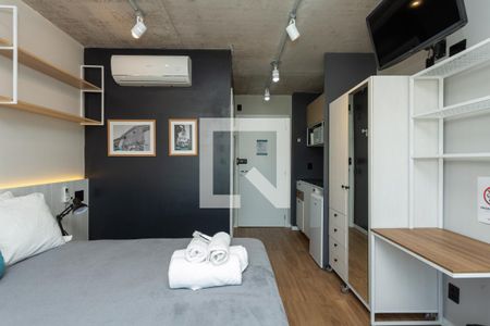 Quarto de apartamento à venda com 1 quarto, 20m² em Santa Cecília, Porto Alegre