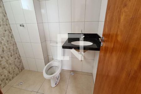 Banheiro de apartamento à venda com 1 quarto, 27m² em Jardim Vila Formosa, São Paulo