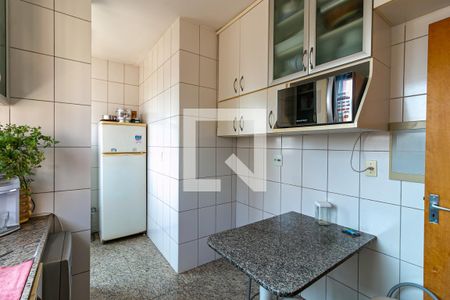 Cozinha de apartamento à venda com 3 quartos, 176m² em Buritis, Belo Horizonte