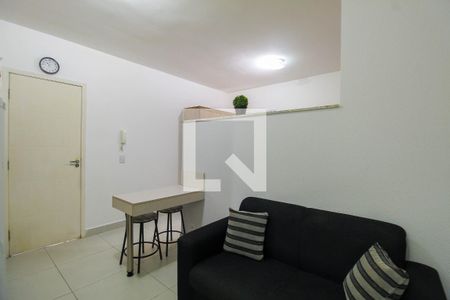 Sala/Cozinha de apartamento para alugar com 1 quarto, 30m² em Mooca, São Paulo