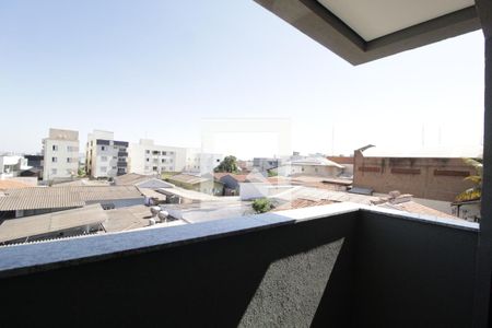 Sacada de apartamento para alugar com 2 quartos, 50m² em Umuarama, Uberlândia