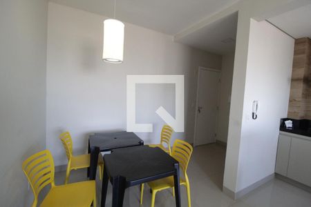 Sala de Jantar de apartamento para alugar com 2 quartos, 50m² em Umuarama, Uberlândia