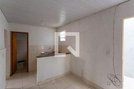 Sala de casa para alugar com 2 quartos, 55m² em Lagoinha, Belo Horizonte