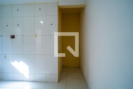 Quarto de kitnet/studio para alugar com 1 quarto, 10m² em Parque São Bento, Sorocaba