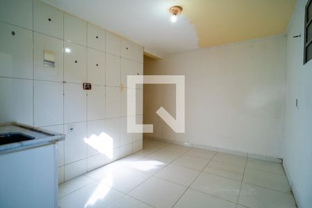 Sala de kitnet/studio para alugar com 1 quarto, 10m² em Parque São Bento, Sorocaba