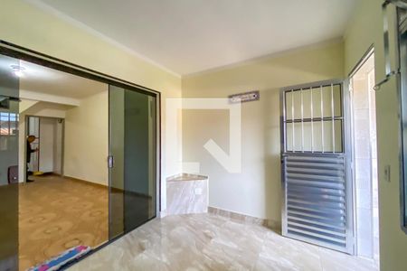 Sala de TV de casa à venda com 5 quartos, 320m² em Jardim Petroni, São Bernardo do Campo