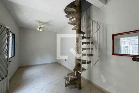 Sala de casa para alugar com 3 quartos, 92m² em Vila Sao Miguel, Barueri