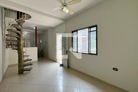 Sala de casa para alugar com 3 quartos, 92m² em Vila Sao Miguel, Barueri